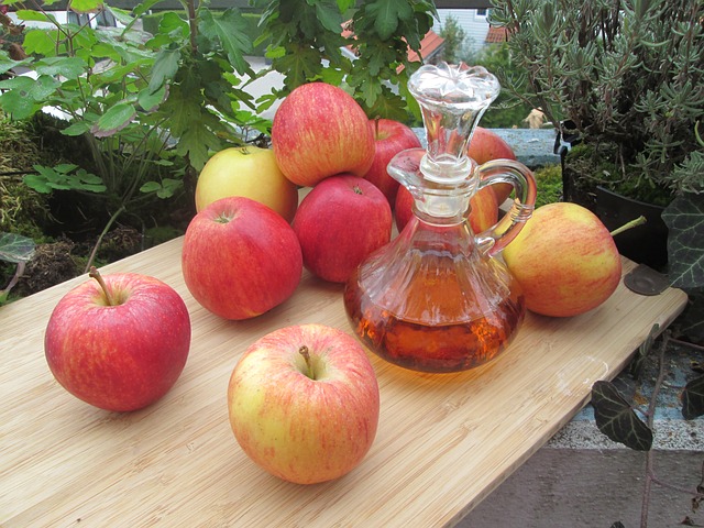 apple vinegar